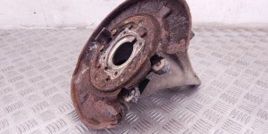 Ступица передняя правая BMW 5-series (E39) 33 32 1 093 655