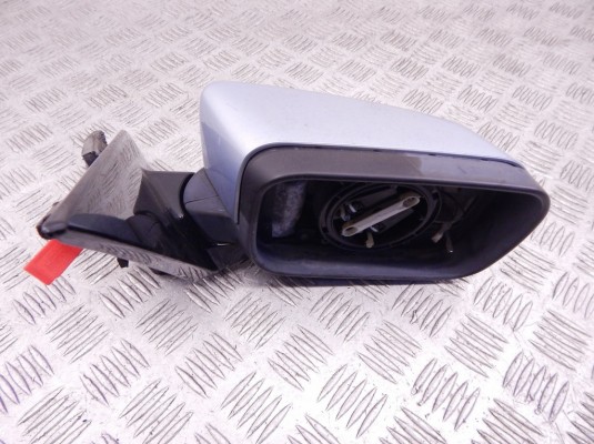 Зеркало наружное правое BMW 3-series (E46) 51 16 7 890 826