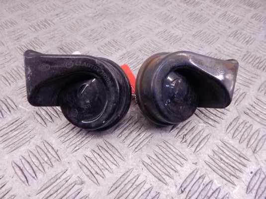 Сигнал (клаксон) BMW 3-series (F30/31) 61 33 7 245 423 Сигнал (клаксон) BMW 3-series (F30/31) 61 33 7 245 423