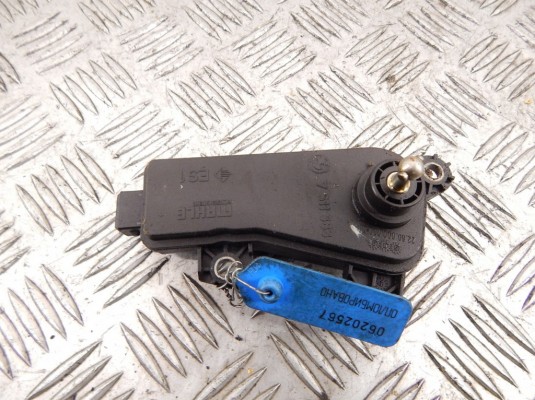 Сервопривод заслонок впускного коллектора BMW 3-series (E46) 11 61 7 511 383