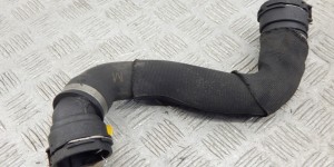 Патрубок радиатора BMW 1-series (E87) 17 12 7 811 923 Патрубок радиатора BMW 1-series (E87) 17 12 7 811 923