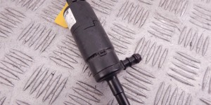 Насос (моторчик) омывателя фар BMW 5-series (E60/61) 67 12 8 377 430 Насос (моторчик) омывателя фар BMW 5-series (E60/61) 67 12 8 377 430