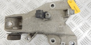 Кронштейн двигателя BMW 3-series (E90/91/92) 22 11 6 760 315