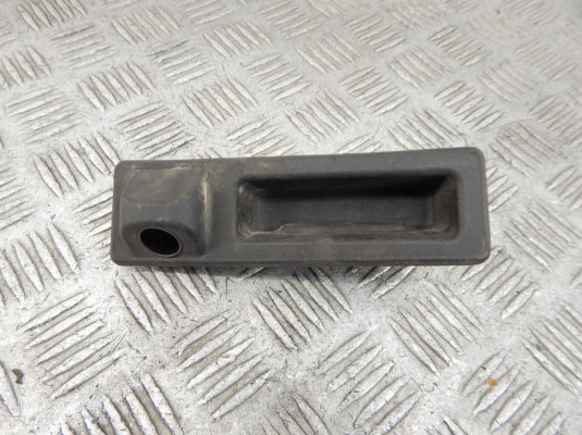 Ручка открывания багажника BMW X1-series (F48) 51 24 7 345 700 Ручка открывания багажника BMW X1-series (F48) 51 24 7 345 700