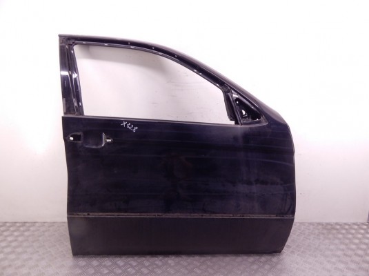 Дверь передняя правая BMW X5-series (E53) 41 51 8 256 824