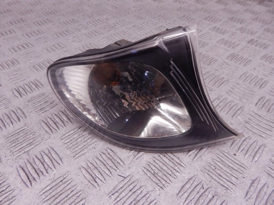Поворотник правый BMW 3-series (E46) 63 13 6 914 200 Поворотник правый BMW 3-series (E46) 63 13 6 914 200
