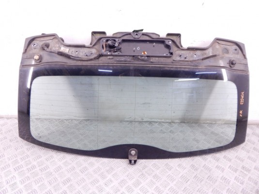 Стекло заднее BMW 3-series (E90/91/92)