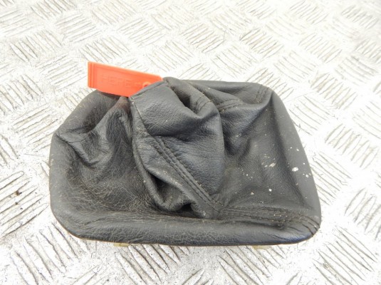 Чехол рычага КПП BMW 5-series (E34)