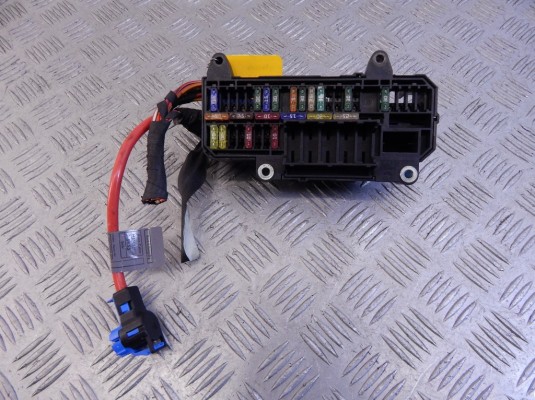 Блок предохранителей BMW 7-series (E65/66) 61 13 6 900 583