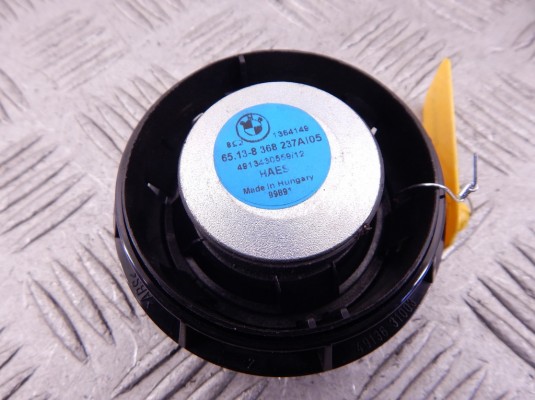 Динамик двери передней правой BMW 3-series (E46) 65 13 8 368 237