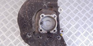 Ступица передняя левая BMW 5-series (E60/61) 31 21 6 760 953