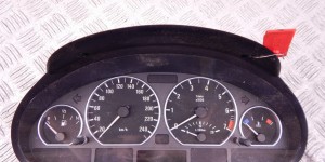 Щиток приборов (приборная панель) BMW 3-series (E46) 62 10 4 117 718
