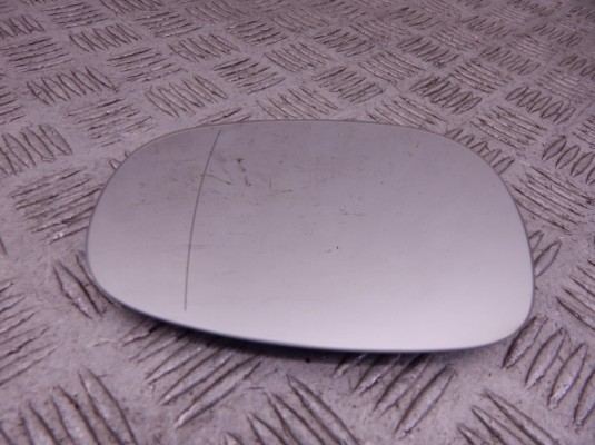 Стекло зеркала наружного левого BMW 3-series (E90/91/92) 51 16 7 252 893