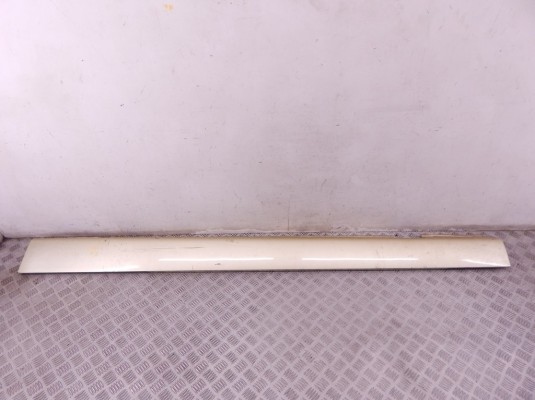 Накладка на порог BMW 3-series (E46) 51 71 0 029 243