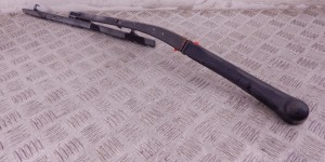 Щеткодержатель (поводок стеклоочистителя, дворник) BMW 5-series (E39) 61 61 8 209 879