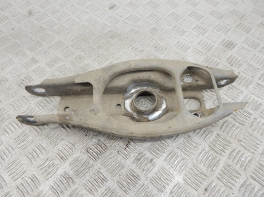 Рычаг задний левый BMW 1-series (E87) 33 32 6 772 899