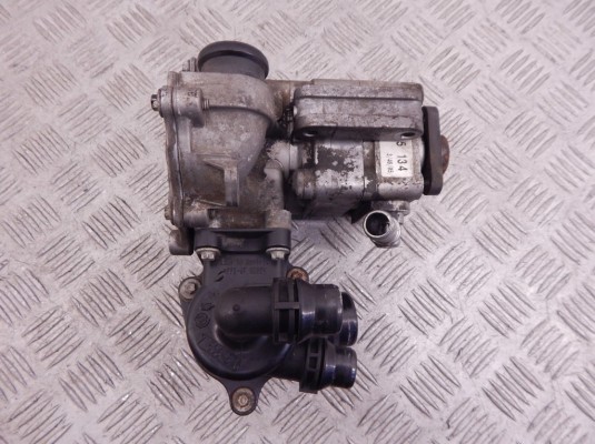 Насос гидроусилителя руля BMW 3-series (E90/91/92) 32 41 6 780 413