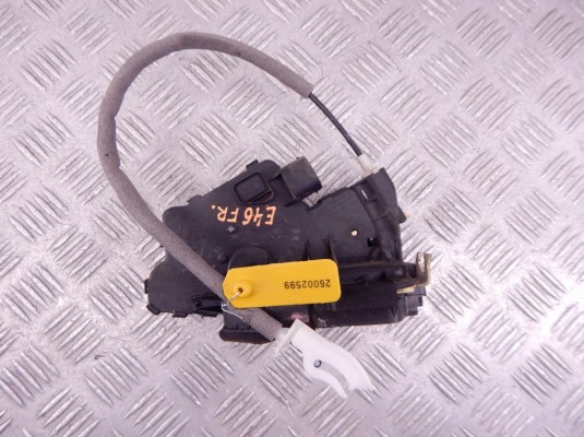 Замок двери передней правой BMW 3-series (E46) 51 21 7 011 244