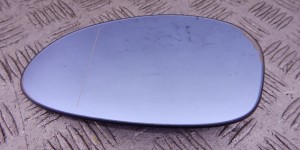 Стекло зеркала наружного левого BMW 3-series (E90/91/92) 51 16 7 132 735 Стекло зеркала наружного левого BMW 3-series (E90/91/92) 51 16 7 132 735