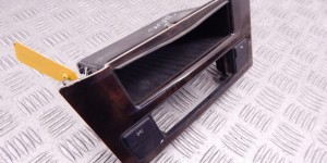 Вещевой ящик центральной консоли BMW 5-series (E60/61) 51 45 9 139 391 Вещевой ящик центральной консоли BMW 5-series (E60/61) 51 45 9 139 391