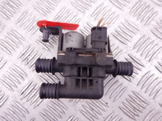 Кран отопителя (печки) BMW X5-series (E53) 64 11 6 906 652