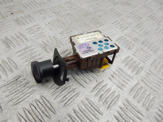 Переключатель света BMW 3-series (E36) 61 31 6 901 344