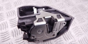 Замок двери передней правой BMW 1-series (E87) 51 21 7 167 068