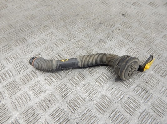 Горловина бачка омывателя BMW X5-series (E70) 61 66 7 162 586