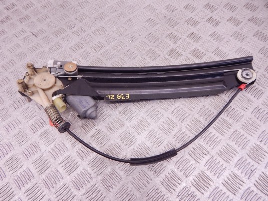 Стеклоподъемник электрический задний левый BMW 5-series (E39) 51 35 8 252 429