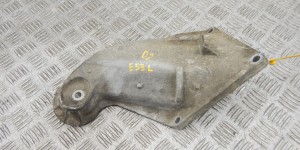 Кронштейн двигателя BMW X5-series (E53) 22 11 6 761 565