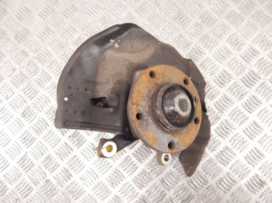 Ступица передняя правая BMW 3-series (E46) 31 21 1 096 430