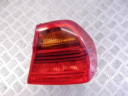 Фонарь задний правый BMW 3-series (E90/91/92) 63 21 6 937 458