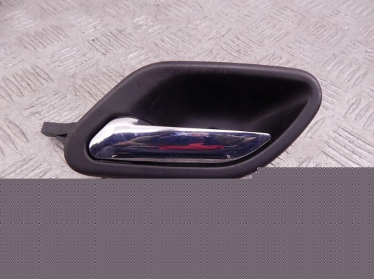 Ручка внутренняя передняя левая BMW 5-series (E39) 51 21 8 226 049