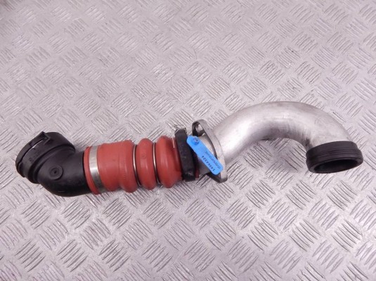 Патрубок интеркулера BMW 7-series (E65/66) 7796302
