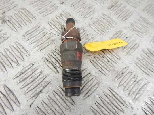 Форсунка BMW 7-series (E38) 13 51 2 245 810