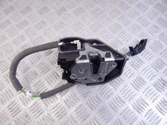 Замок двери передней правой BMW 7-series (E65/66) 51 21 7 167 072