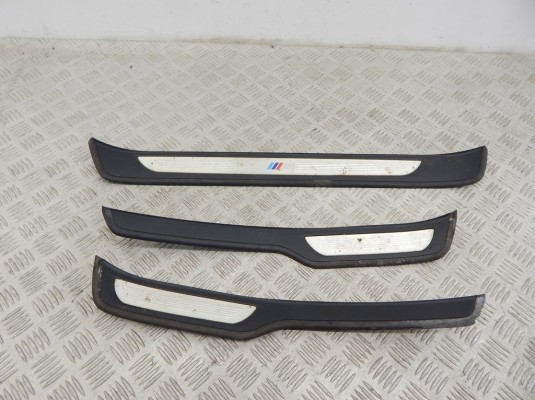 Накладка декоративная BMW 3-series (E90/91/92) 51 47 7 907 153