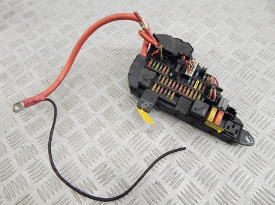 Блок предохранителей BMW 5-series (E60/61) 61 14 6 906 588