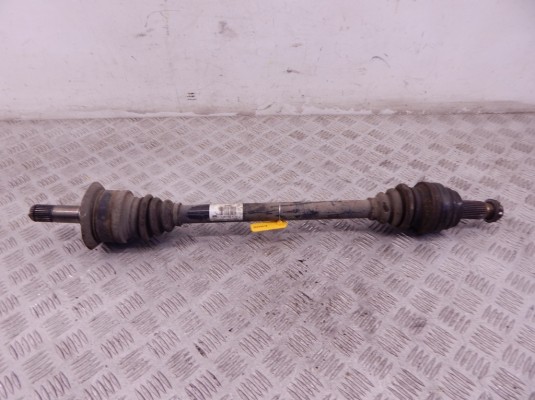 Полуось задняя (приводной вал, ШРУС) BMW 5-series (F10/11) 33 20 7 581 027