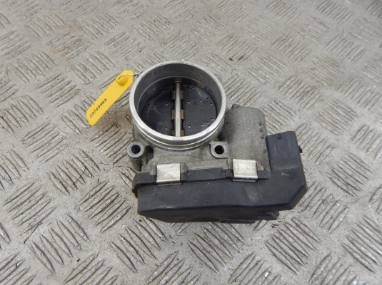 Заслонка дроссельная BMW 3-series (E90/91/92) 13 54 7 561 066