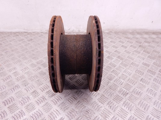 Диск тормозной передний BMW 5-series (E39) 34 11 6 767 061