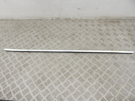 Молдинг стекла двери передней левой наружный BMW 2-series (F45/46)