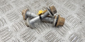 Болт развальный BMW X6-series (E71) Болт развальный BMW X6-series (E71)