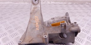 Кронштейн двигателя BMW X5-series (E53) 64 55 7 503 463 Кронштейн двигателя BMW X5-series (E53) 64 55 7 503 463