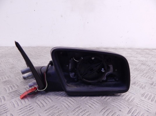 Зеркало наружное правое BMW 5-series (E60/61) 51 16 7 174 746