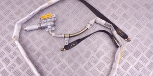 Подушка безопасности боковая (шторка) правая BMW X5-series (E53) 72 12 8 267 158 Подушка безопасности боковая (шторка) правая BMW X5-series (E53) 72 12 8 267 158