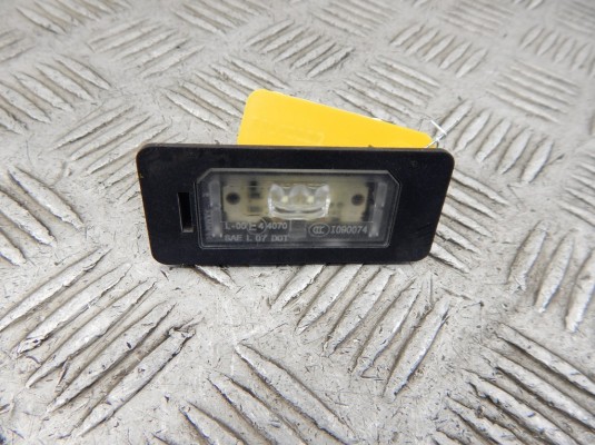 Подсветка номера BMW 3-series (F30/31) 63 26 7 193 293