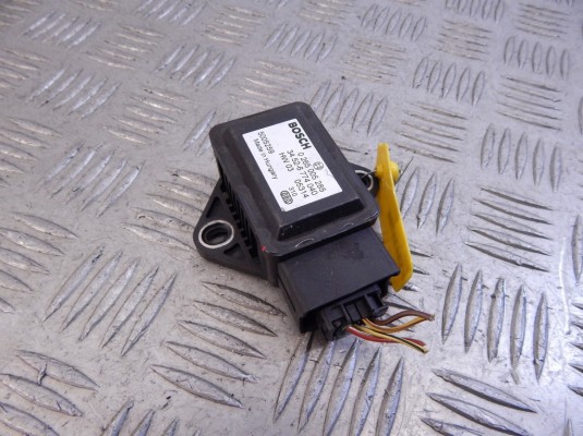 Датчик удара BMW X5-series (E53) 32 43 6 774 040