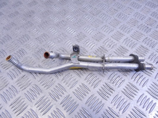 Патрубок автономного отопителя BMW 5-series (E39) 64 12 6 916 537