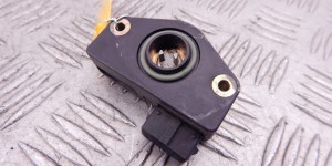 Датчик положения дроссельной заслонки BMW 5-series (E39) 13 63 1 703 562 Датчик положения дроссельной заслонки BMW 5-series (E39) 13 63 1 703 562